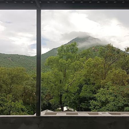 Malar Park Hotel Tiruvannāmalai Buitenkant foto