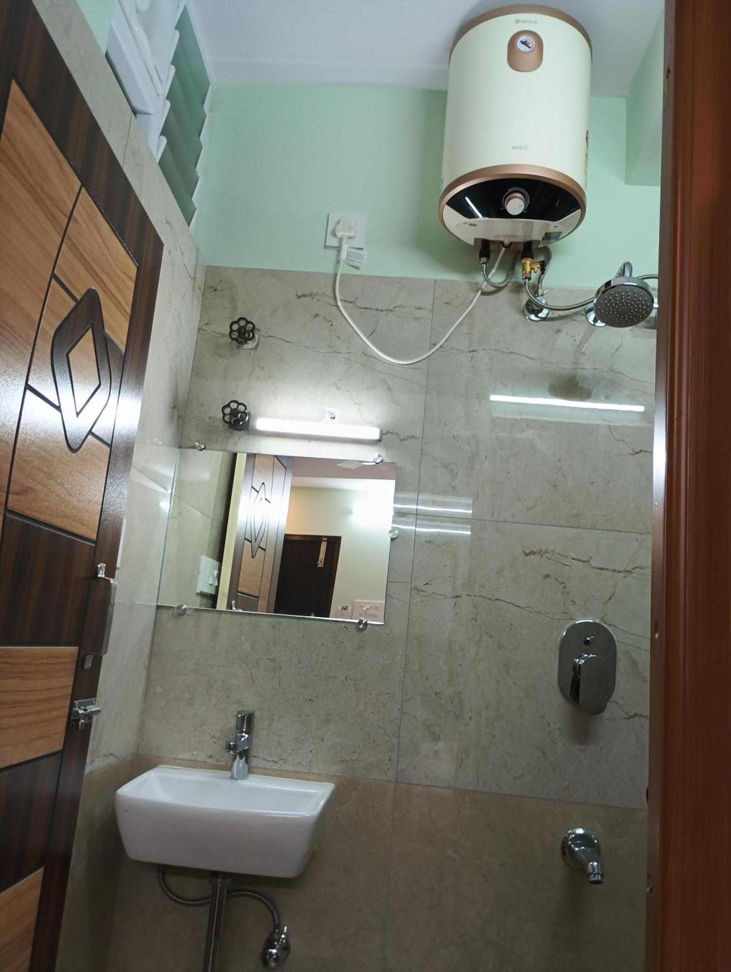 Malar Park Hotel Tiruvannāmalai Buitenkant foto